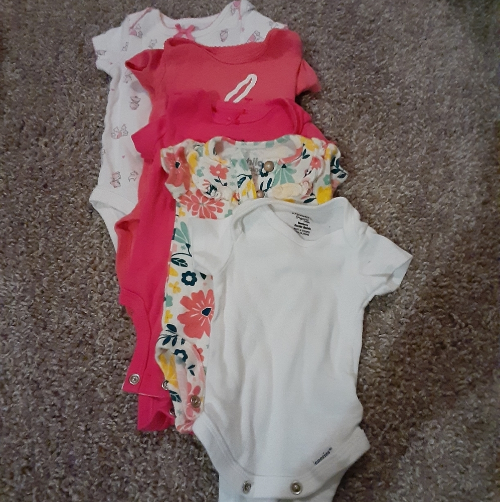 NEWBORN ONESIES